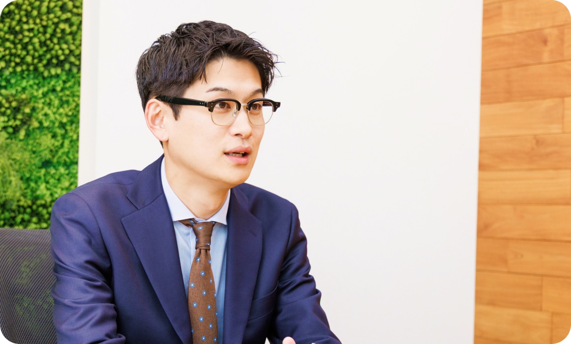 リーシング事業部：鈴木